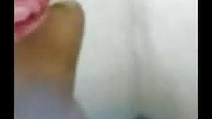 सुंदर बॉलीवुड फिल्म सेक्सी वीडियो Mamku बंद ले लिया