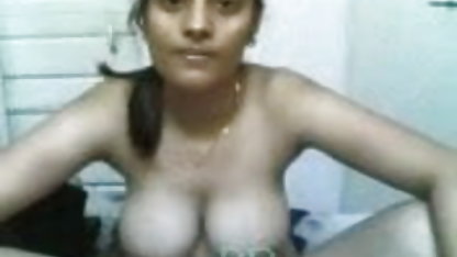 किट्टी सेक्सी फिल्म भेजो सेक्सी वीडियो में जेन पर के सीढ़ियों