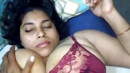 एरिका बेलुची иривая सेक्सी मूवी हिंदी वीडियो Сука