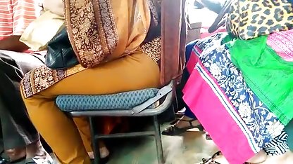 बस एक विशाल डिक आसानी से सेक्सी मूवी दिखाओ हिंदी में में प्रवेश करती है बट