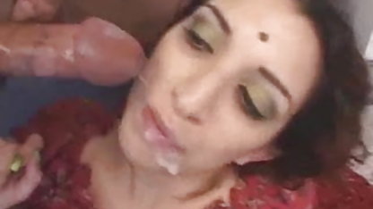 कोमल हिंदी फिल्म हिंदी सेक्स हस्तमैथुन सुंदर लड़की
