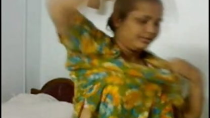 दो एशियाइयों भाग में एक सेक्सी फिल्म दिखाएं वीडियो में समूह